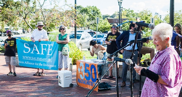 Pat Gozemba speaks at green jobs rally, SAFE and 350.org supporting her